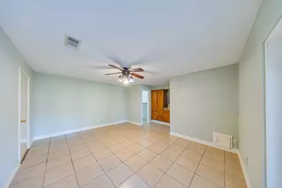 6907 Foxhurst Lane, Humble, TX 77338 - Photo 8