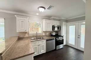 946 Pennygent Ln, Channelview, TX 77530 - Photo 6