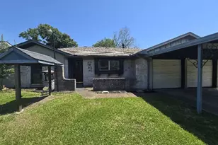 1307 Cactus St, Baytown, TX 77521 - Photo 14