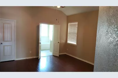 18223 Redoak Manor Lane, Cypress, TX 77433 - Photo 8