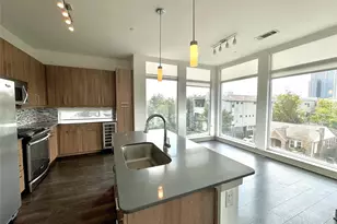 2111 Westheimer Rd, Houston, TX 77098 - Photo 2