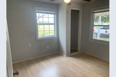 2306 28th Avenue N, Texas City, TX 77590 - Photo 4