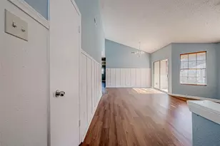 14018 Blue Falls Dr, Sugar Land, TX 77498 - Photo 2