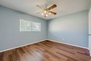 14018 Blue Falls Dr, Sugar Land, TX 77498 - Photo 26