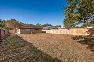 14018 Blue Falls Dr, Sugar Land, TX 77498 - Photo 28