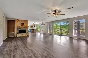 180 P R 8776, Warren, TX 77664 - Photo 8