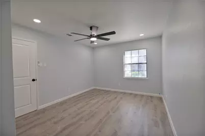 20235 Blue Juniper Drive, Katy, TX 77449 - Photo 18