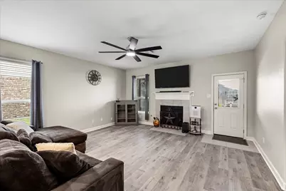 7820 Quartz Lane, Texas City, TX 77591 - Photo 10