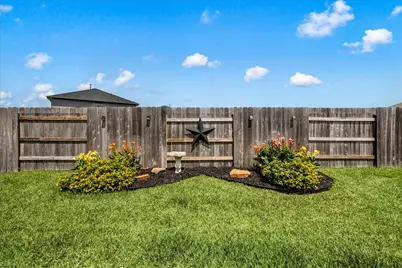 7820 Quartz Lane, Texas City, TX 77591 - Photo 34