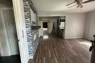 214 Bolden St, Houston, TX 77029 - Photo 8