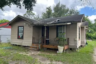 214 Bolden St, Houston, TX 77029 - Photo 1