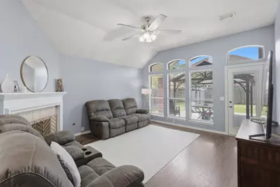11207 Timbertree Lane, Houston, TX 77070 - Photo 12
