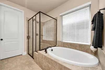 119 Meadow Run Drive, Conroe, TX 77384 - Photo 16
