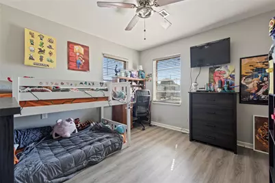 8010 Meadowbrook Drive, Hitchcock, TX 77563 - Photo 14