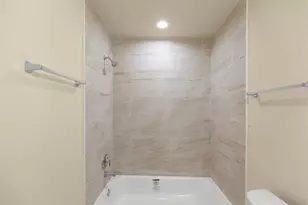 7754 Avenue J, Houston, TX 77012 - Photo 24