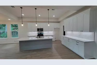 7438 Stephanie Drive, Deer Park, TX 77536 - Photo 2