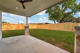 7438 Stephanie Dr, Deer Park, TX 77536 - Photo 4