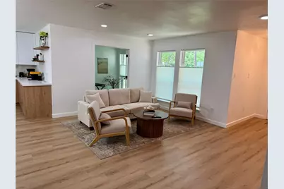 8515 Mullins Drive, Houston, TX 77096 - Photo 4