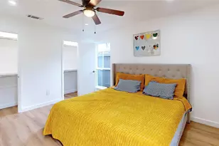 8515 Mullins Dr, Houston, TX 77096 - Photo 12