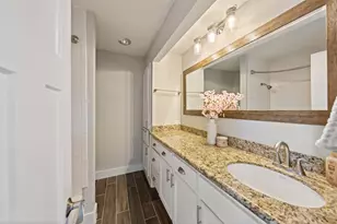 2019 Lakewood Ct, Willis, TX 77318 - Photo 16