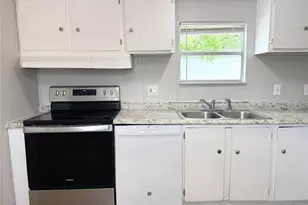 110 #32 Woodlawn Dr, Friendswood, TX 77546 - Photo 22