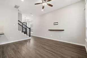 4739 Glen Isle Dr, Houston, TX 77009 - Photo 8