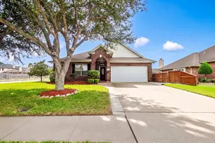 1802 S Everglades Dr, Deer Park, TX 77536 - Photo 1