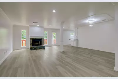 7442 Tall Pines Drive, Houston, TX 77088 - Photo 2