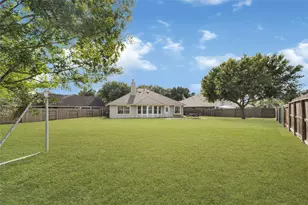 7102 Hollow Field Ln, Cypress, TX 77433 - Photo 6