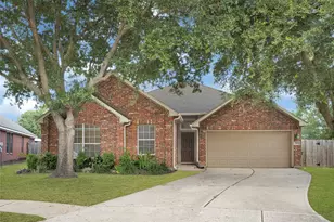 7102 Hollow Field Ln, Cypress, TX 77433 - Photo 2