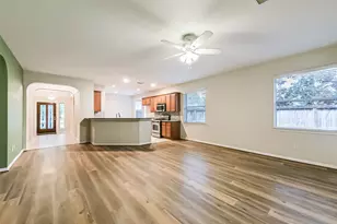 14310 Eastern Redbud Ln, Houston, TX 77044 - Photo 6