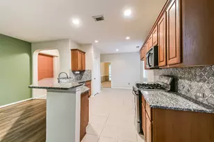 14310 Eastern Redbud Ln, Houston, TX 77044 - Photo 8