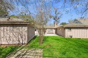 10015 Warwana Rd, Houston, TX 77080 - Photo 32