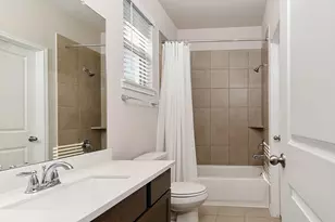 32236 Highwood Grn Ln, Conroe, TX 77385 - Photo 8