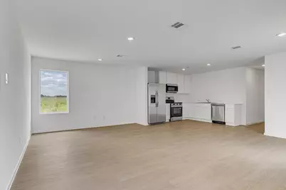 390 Road 590106    390 Lucia Way, Cleveland, TX 77327 - Photo 8