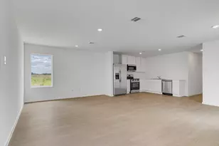 390 Road 590106 390 Lucia Way, Cleveland, TX 77327 - Photo 8