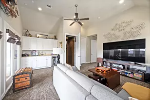 1230 W Bell St, Houston, TX 77019 - Photo 42