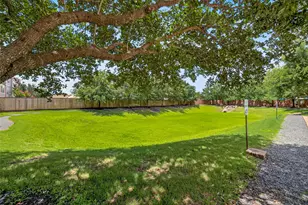 11924 Stirling Row Ln, Houston, TX 77082 - Photo 36