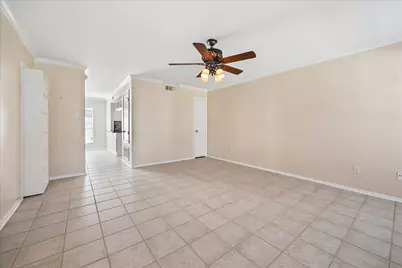 6406 Ferris Drive #20, Houston, TX 77081 - Photo 4