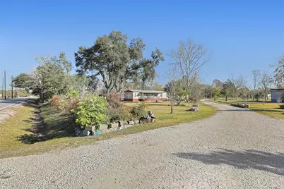 1749 Max Road, Pearland, TX 77581 - Photo 4