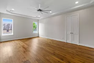 2341 Maroneal St, Houston, TX 77030 - Photo 32