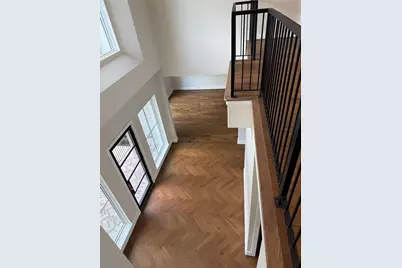 2341 Maroneal St, Houston, TX 77030 - Photo 24