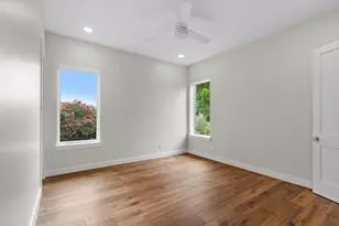 2341 Maroneal St, Houston, TX 77030 - Photo 28