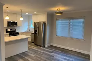 8714 Ilona Ln, Houston, TX 77025 - Photo 4