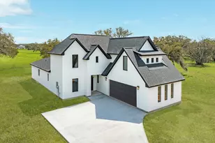 1737 Flintlock Ct, Angleton, TX 77515 - Photo 2