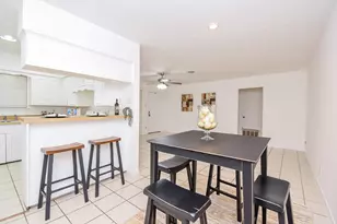 5542 Holly St, Houston, TX 77081 - Photo 1