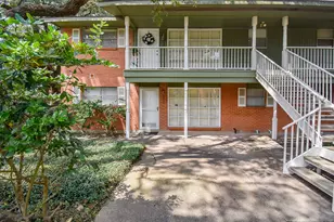 5542 Holly St, Houston, TX 77081 - Photo 6