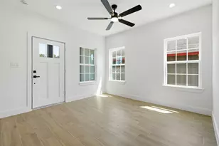 428 Rhode Island St, Houston, TX 77029 - Photo 10