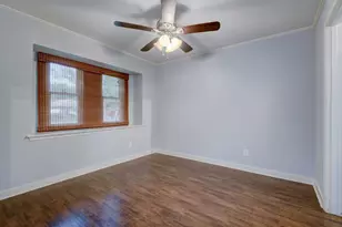 6126 Rena St, Houston, TX 77092 - Photo 6