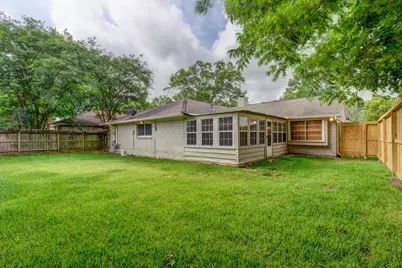 6126 Rena Street, Houston, TX 77092 - Photo 24